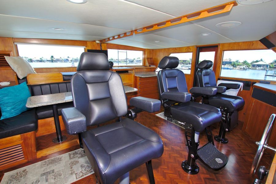 1986 Stephens Enclosed Pilothouse MY