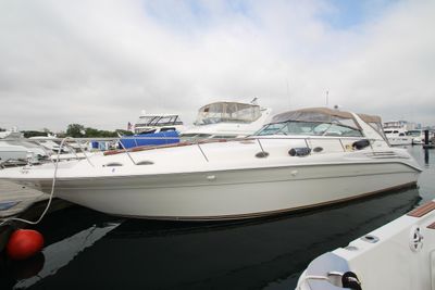 Sea Ray 450 Sundancer