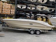 2021 Sea Ray 230 SPX Bowrider