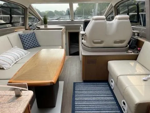 Merrily Ann Yacht Photos Pics Midship Salon