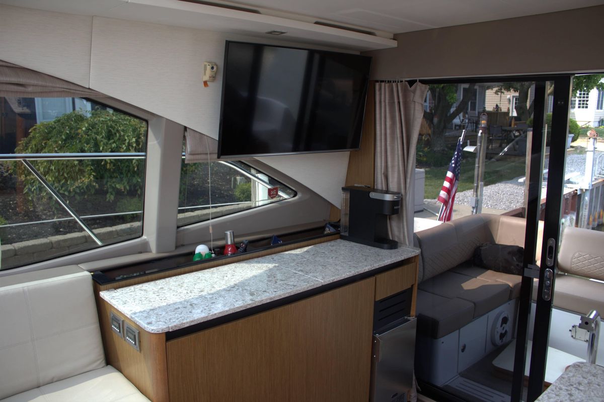 2017 Sea Ray 46 