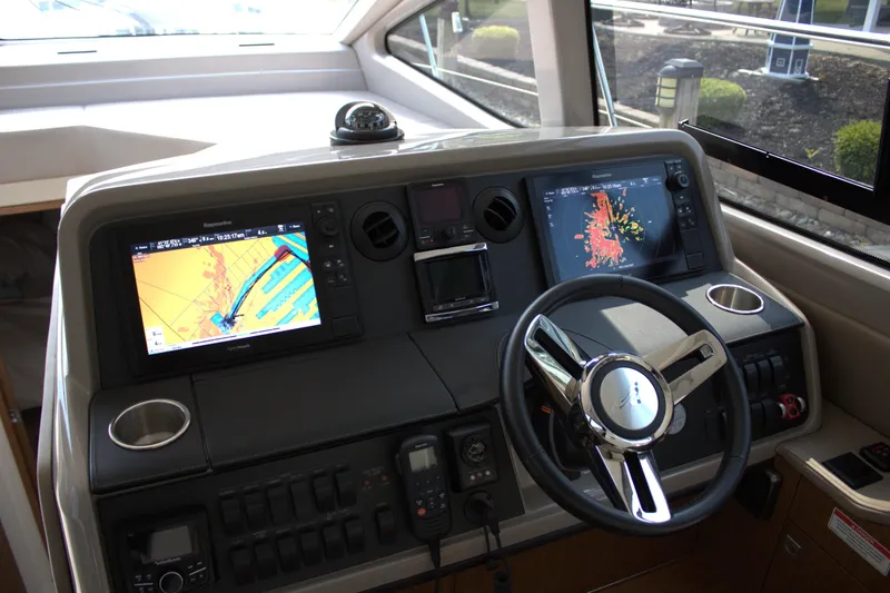 Merrily Ann Yacht Photos Pics 