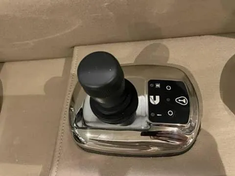 Merrily Ann Yacht Photos Pics Cummins Integrated Joystick
