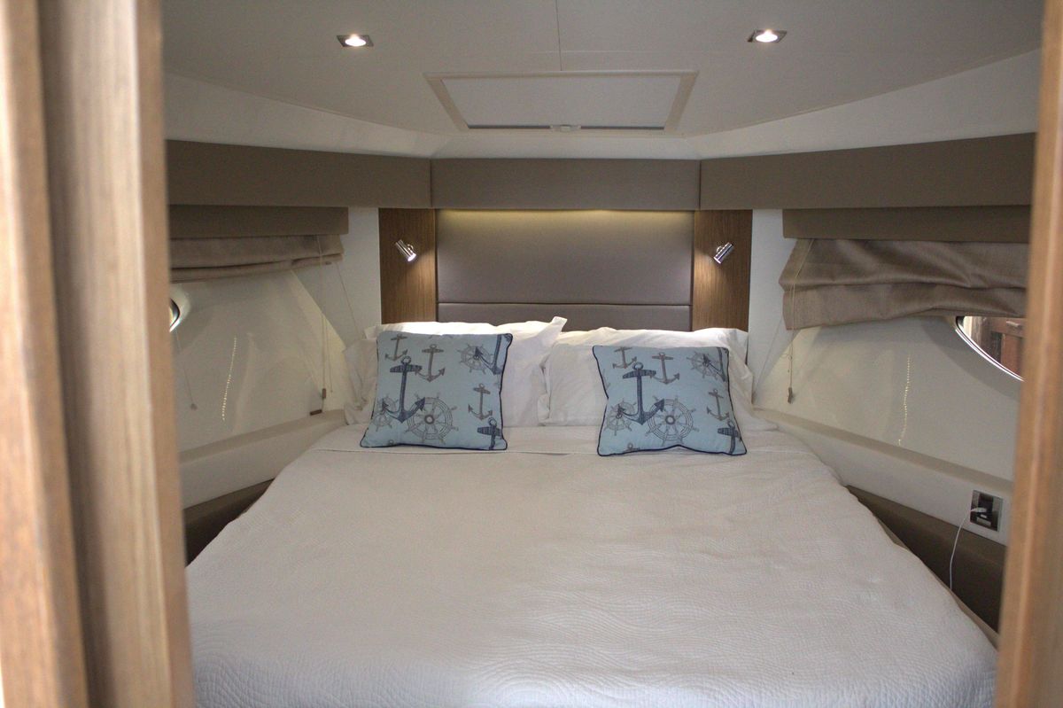 2017 Sea Ray 46 