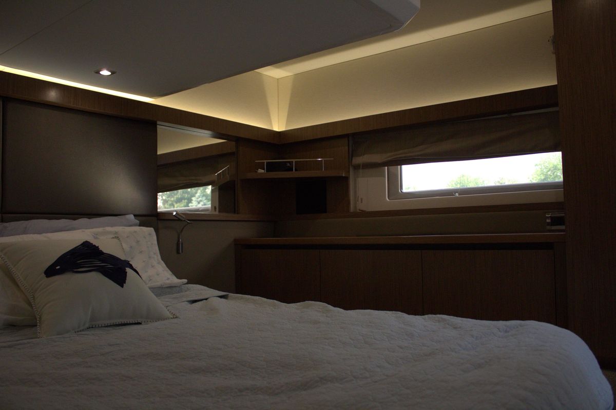 2017 Sea Ray 46 