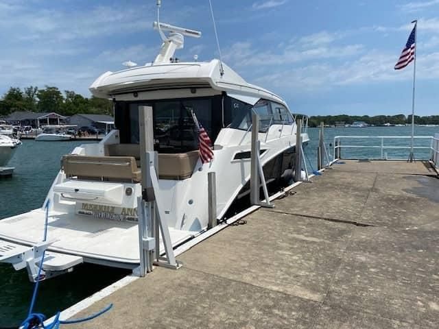 2017 Sea Ray 46 