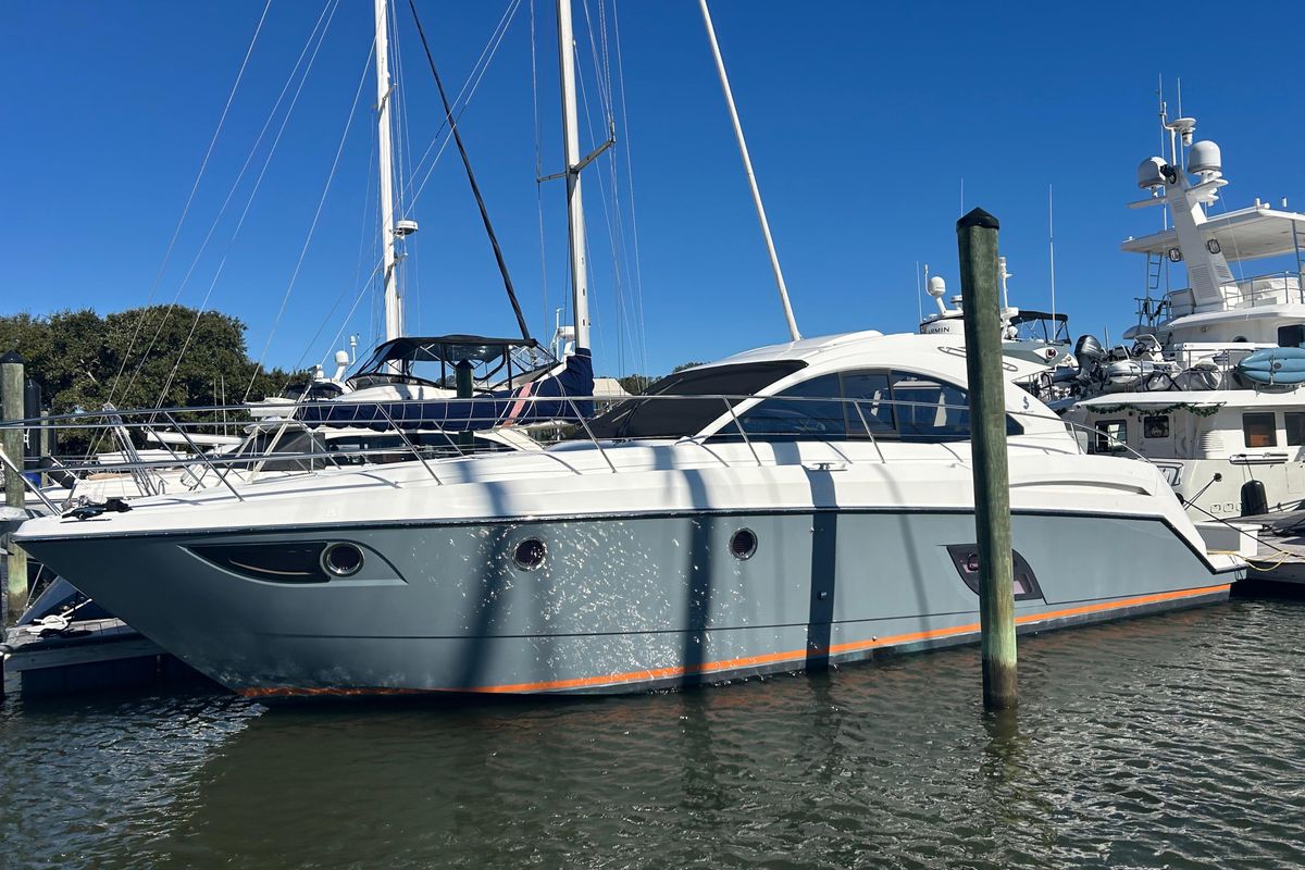 2012 Beneteau 44 