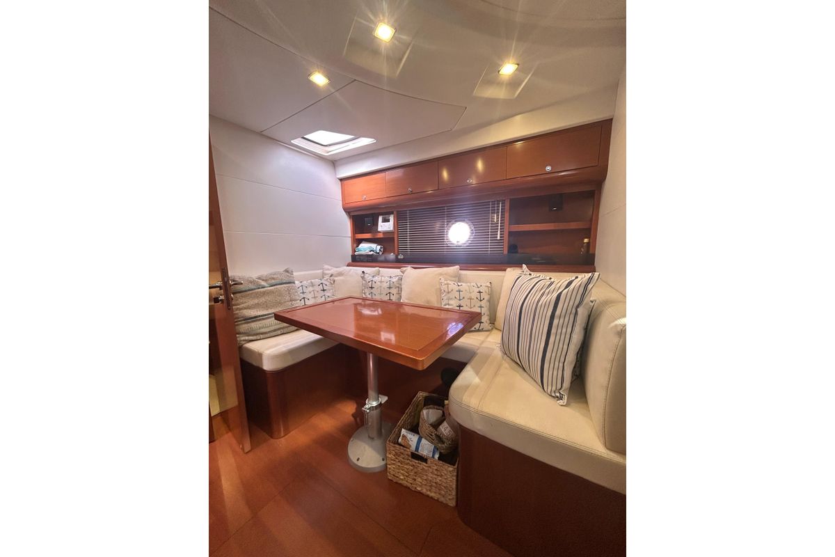 2012 Beneteau 44 