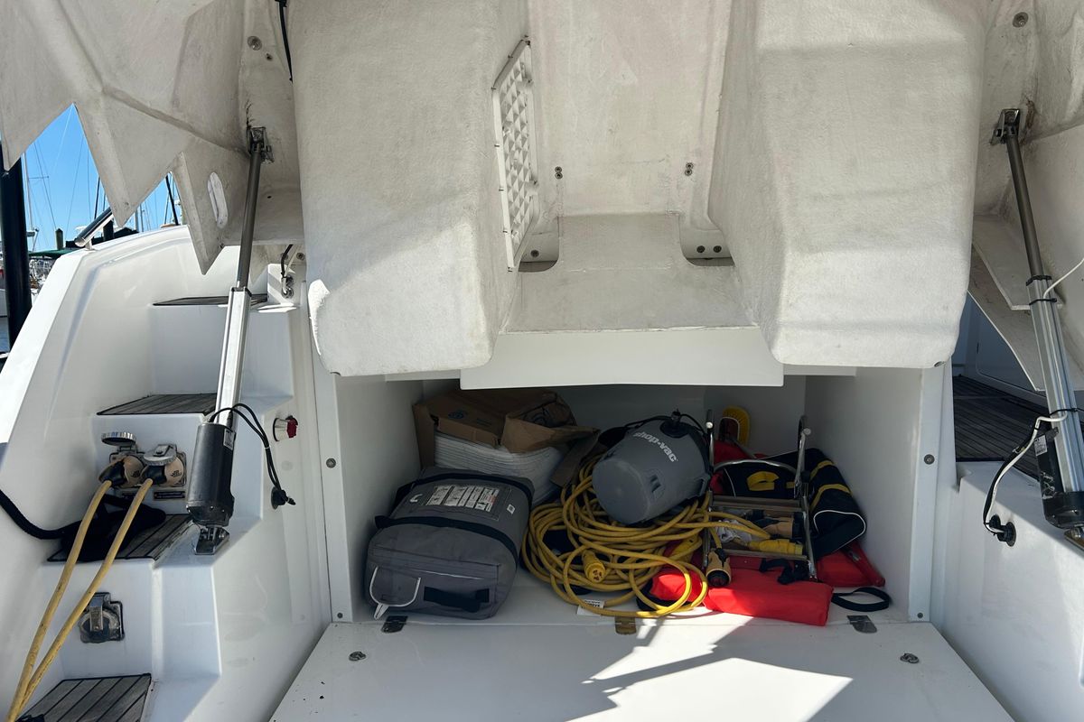 2012 Beneteau 44 