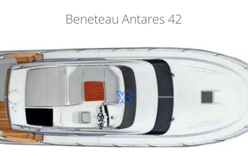  Yacht Photos Pics Top view of 2013 Beneteau Antares 42 yacht layout.