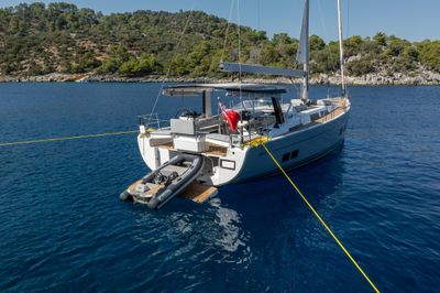 Yacht