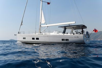 Yacht