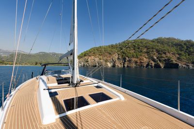 Yacht