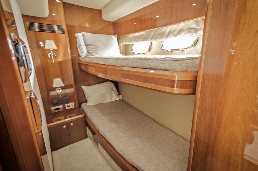 2007 Viking Princess 70 SPORT YACHT