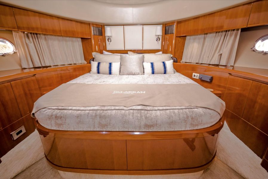 2007 Viking Princess 70 SPORT YACHT