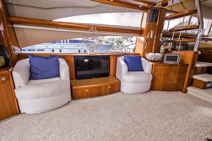 2007 Viking Princess 70 SPORT YACHT