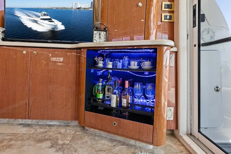 Ichiban Yacht Photos Pics 