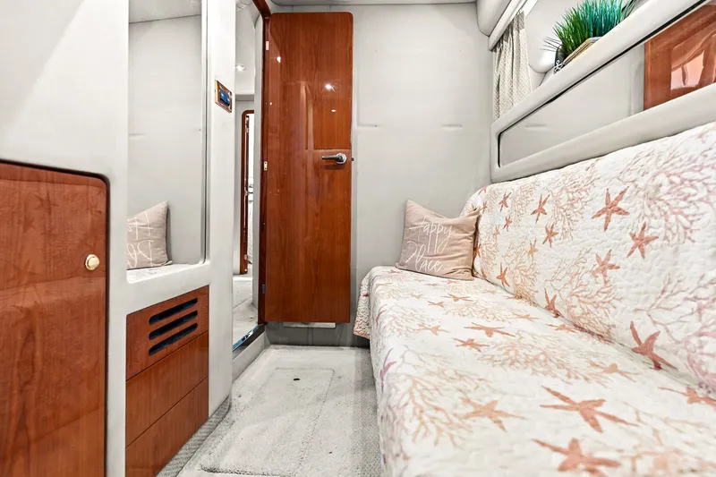 Ichiban Yacht Photos Pics 