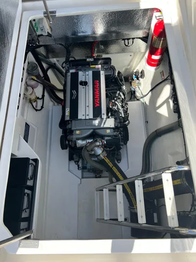 Joy Yacht Photos Pics 2022 Leopard 53 Powercat