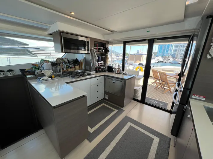 Joy Yacht Photos Pics 