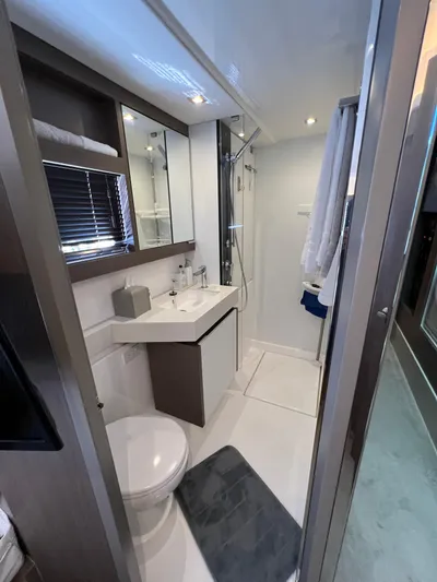 Joy Yacht Photos Pics 