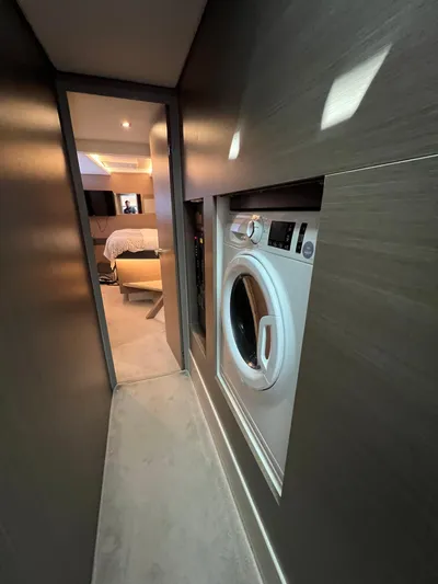 Joy Yacht Photos Pics 