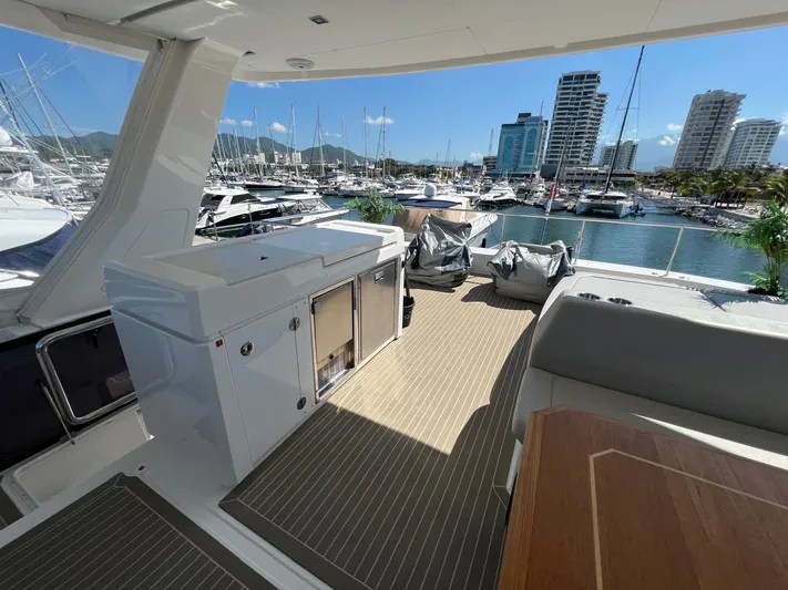 Joy Yacht Photos Pics 