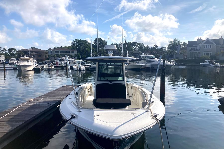 2017 Boston Whaler 330 Outrage