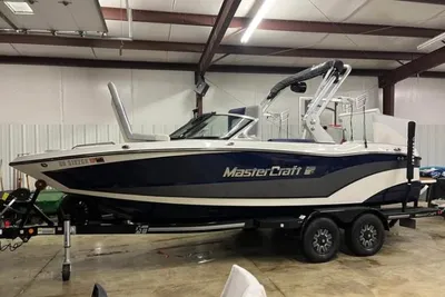 MasterCraft XT21