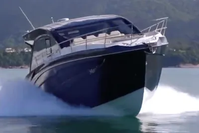 NX Boats 50 Invictus