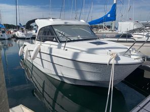 2017 Beneteau Antares 7 OB
