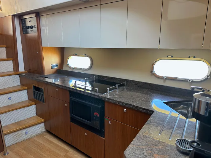 Rimato Yacht Photos Pics 