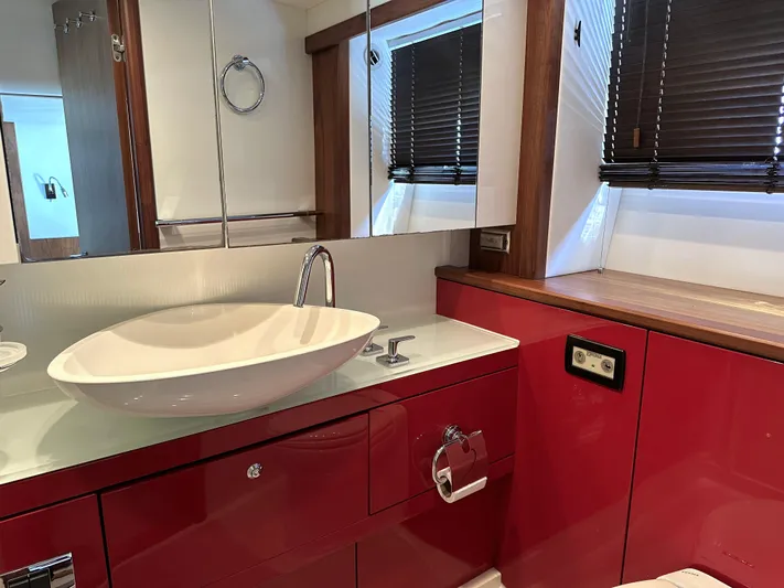 Rimato Yacht Photos Pics 