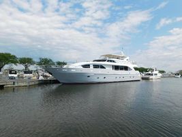 2001 95' Intermarine-Motoryacht Grand Haven, MI, US