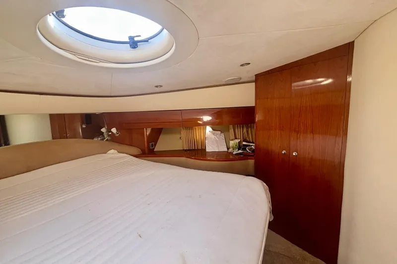  Yacht Photos Pics Luxurious cabin interior of 2004 Viking Princess 61 Fly Bridge yacht.