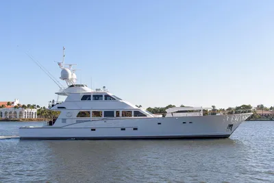Burger Enclosed Bridge Sportfish