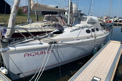 2000 Etap 24i