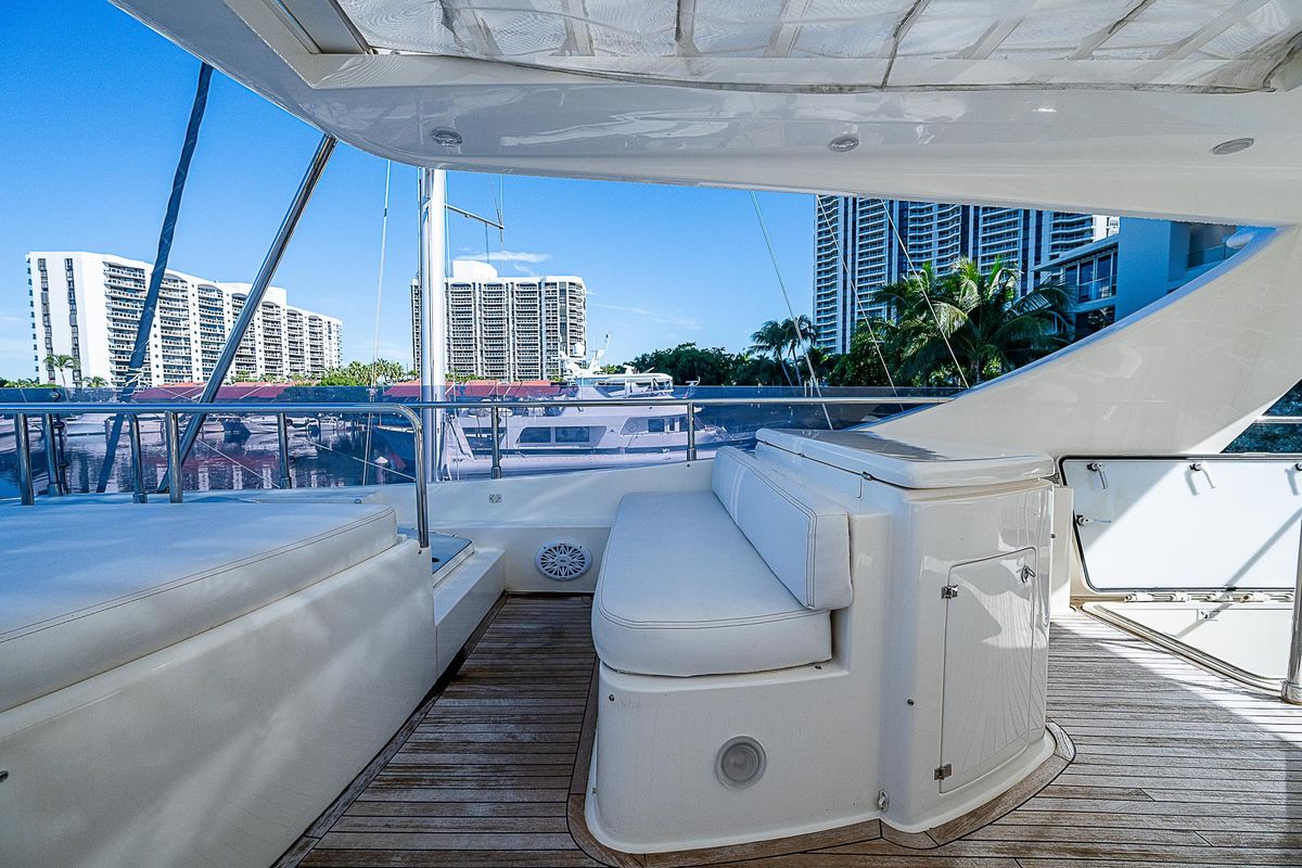 2009 Ferretti Yachts 78 