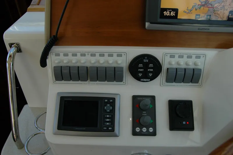 Double D Yacht Photos Pics Control panel of a 2014 Back Cove 37 boat with navigation and distribution systems.
