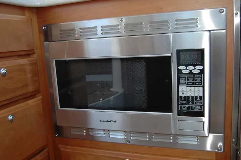 Double D Yacht Photos Pics Built-in Franklin Chef microwave in 2014 Back Cove 37 yacht kitchen.