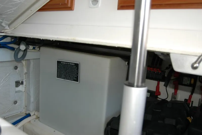 Double D Yacht Photos Pics 2014 Back Cove 37 engine compartment with hydraulic strut and wiring.