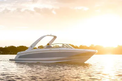 2019 Regal 26 FasDeck