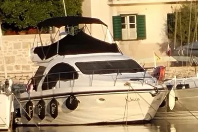 2001 Azimut 39
