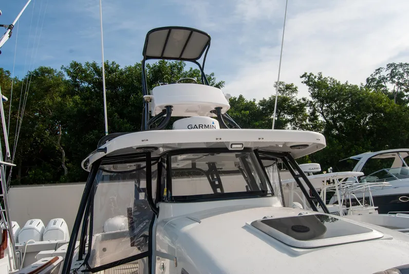 Insetta Yacht Photos Pics 