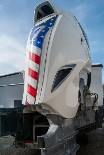 Insetta Yacht Photos Pics 