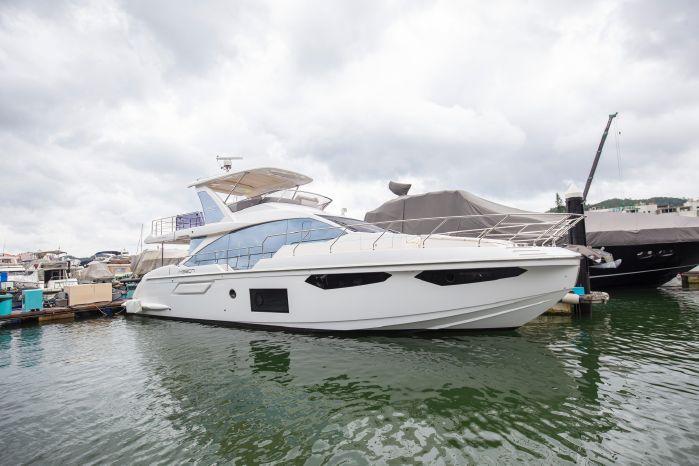 azimut yacht 60 ft