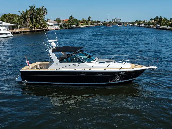 Black Jack Yacht Photos Pics 