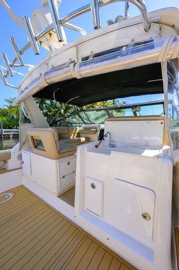 Black Jack Yacht Photos Pics Tiara 3100 LE Black Jack - Cockpit