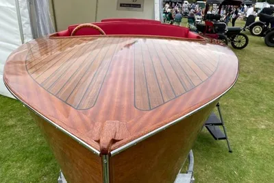 2024 Runabout Henley