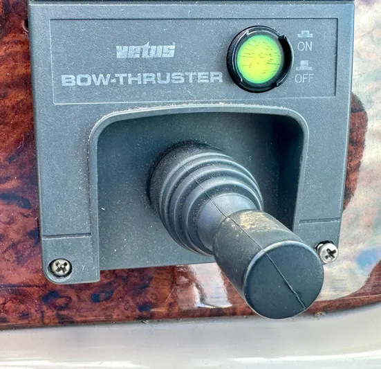 Gratitude Yacht Photos Pics Vetus Bow Thruster